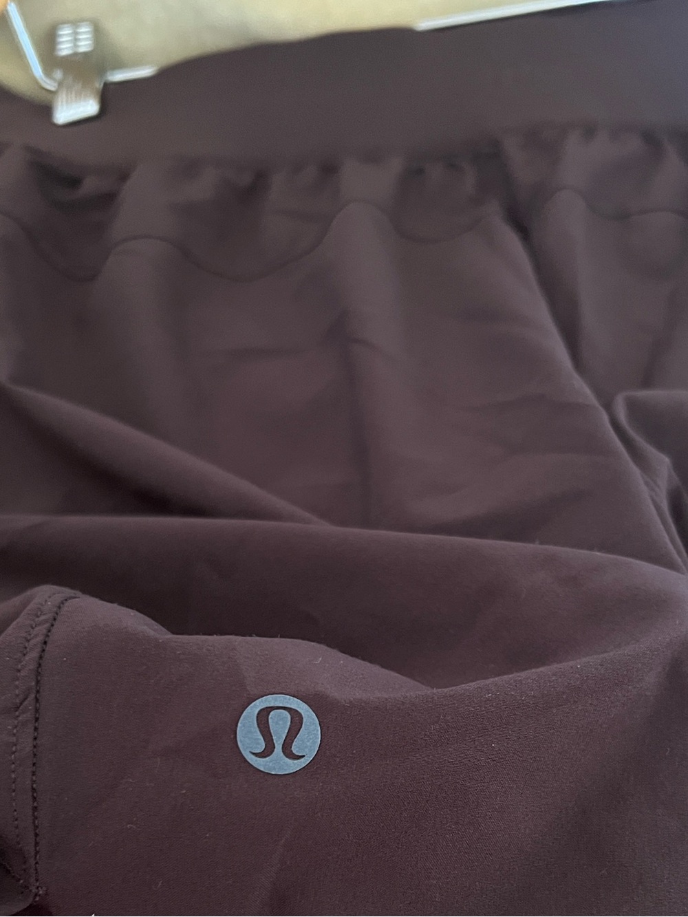 Lululemon T.H.E Short 9” Lineless NWOT - Picture 5 of 6